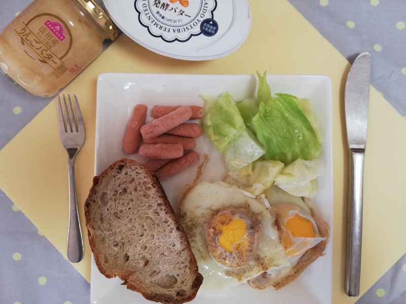 朝食,パン,テーブルコーディネート,バター,ジャム